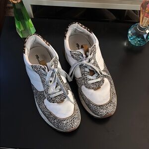 Madewell leather and calf hair accent tennis shoes US8.5